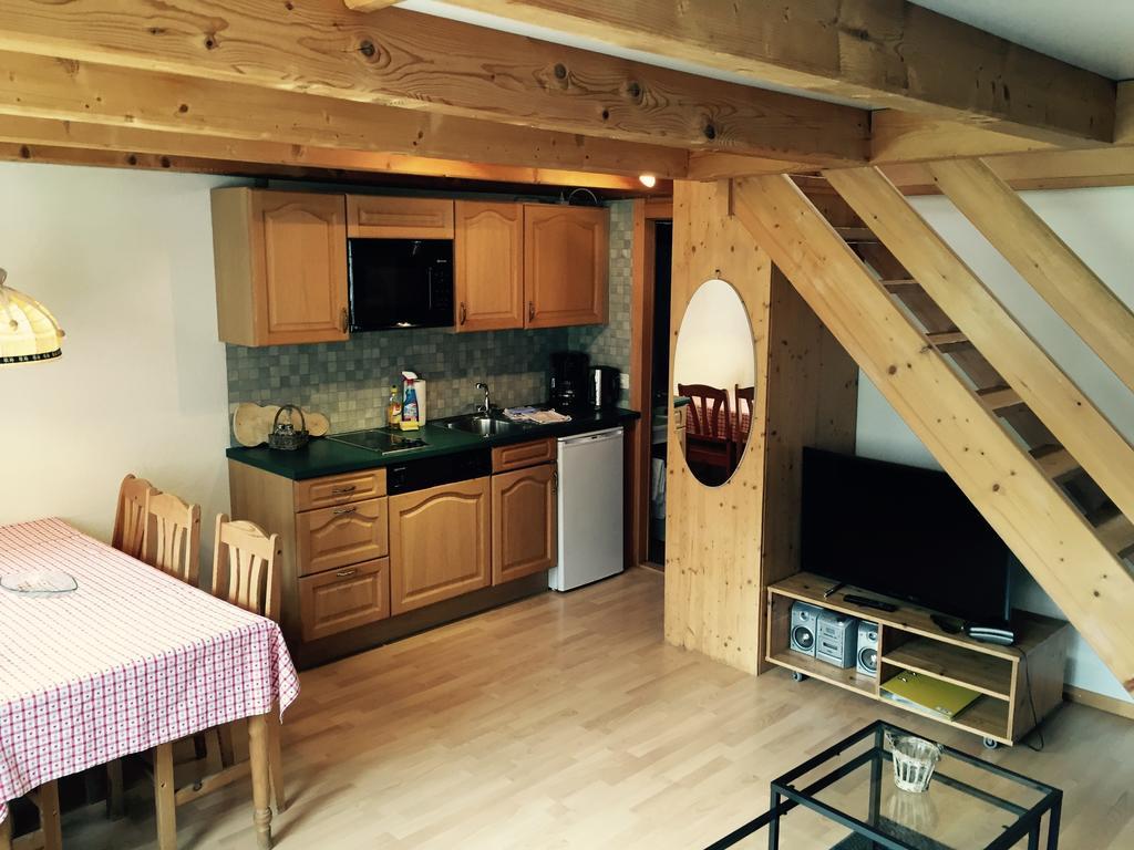 Alpen Chalet Kandersteg Rom bilde