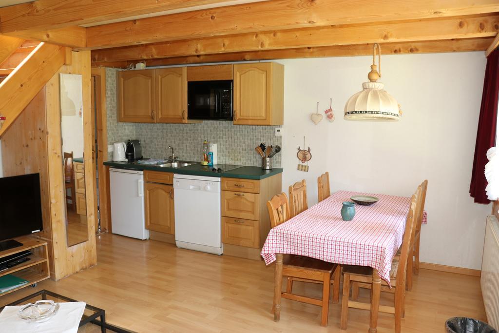 Alpen Chalet Kandersteg Eksteriør bilde